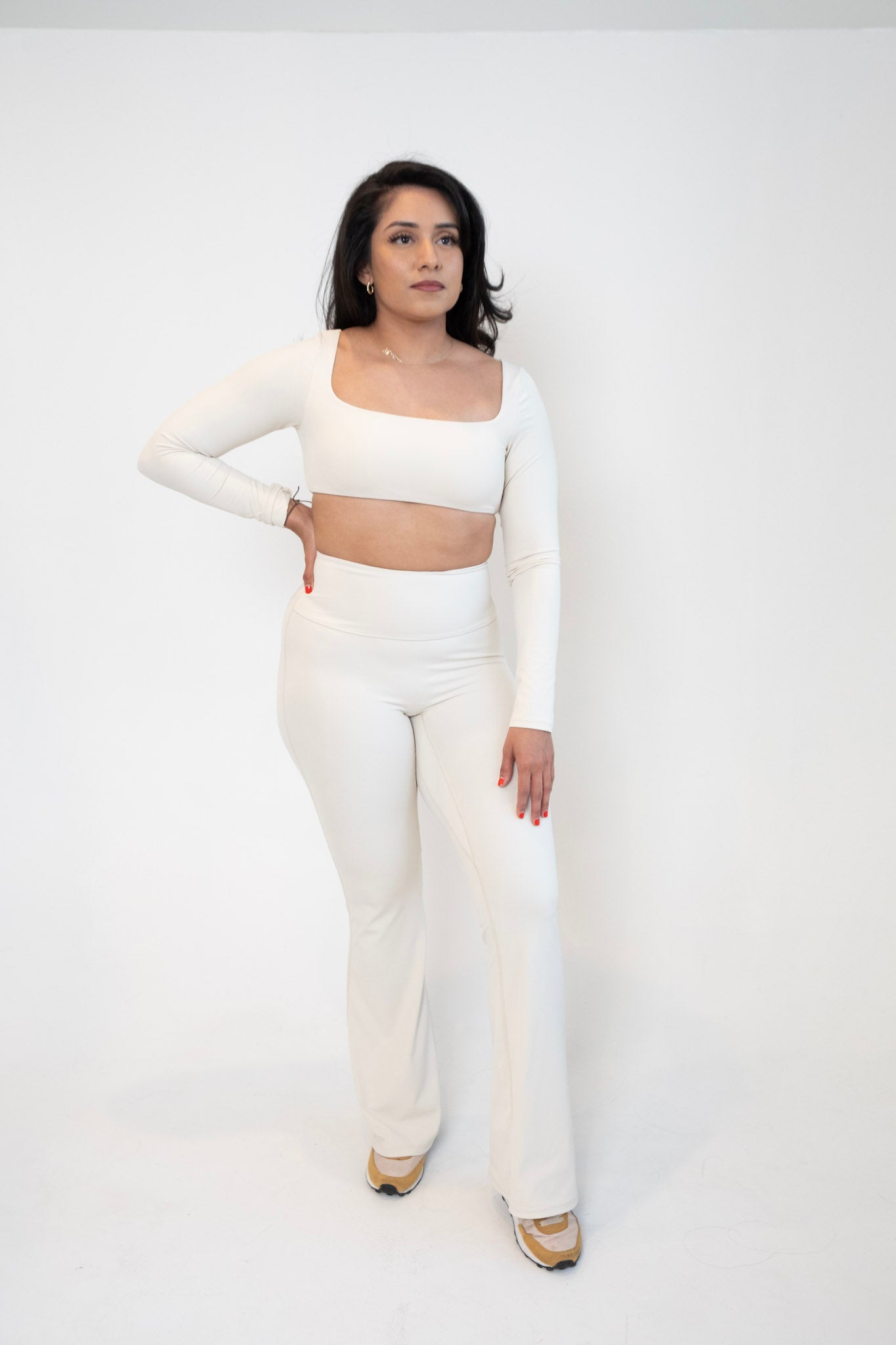 FLARE LEGGINGS
