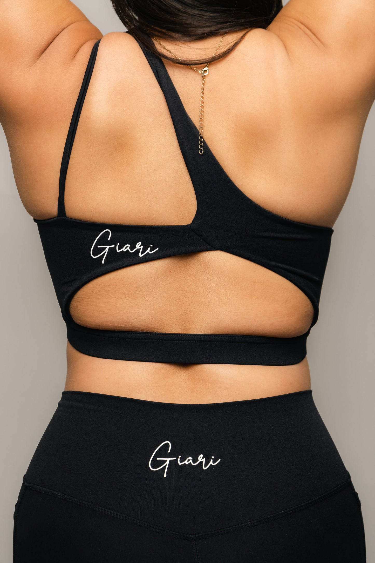 THE BASIC SPORTS BRA