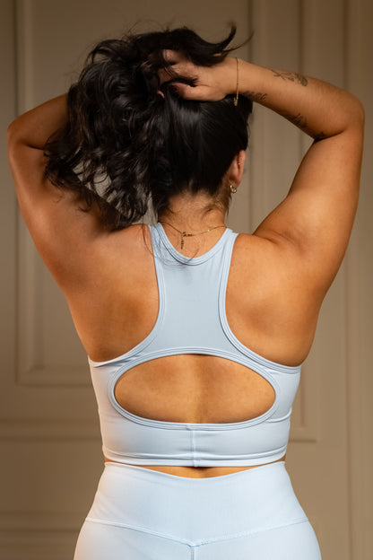 EARTHLY HALTER