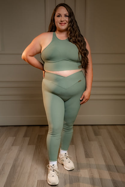 EARTHLY HALTER